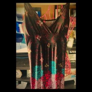 XL Beautiful colors Casual dress. Above the knee.